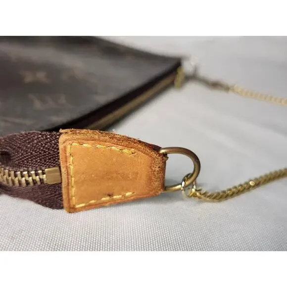 SOLD Louis Vuitton Monogram Pochette Accessoires Shoulder Bag VI0061 Y2K LV - Picture 8 of 14